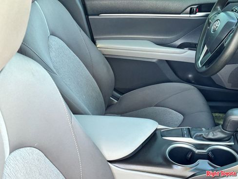 Certified 2022 Toyota Camry LE FWD image 13