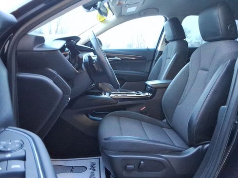 Used 2023 Buick Envision Preferred w/ Premium Seat Package image 28