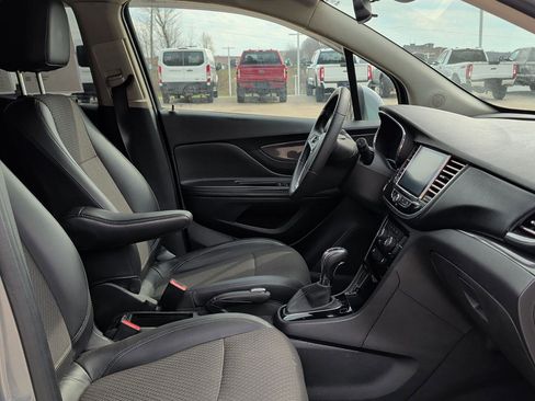 Used 2019 Buick Encore Preferred FWD image 28