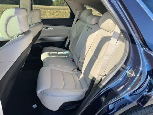 New 2026 Genesis GV70 2.5T Select image 23