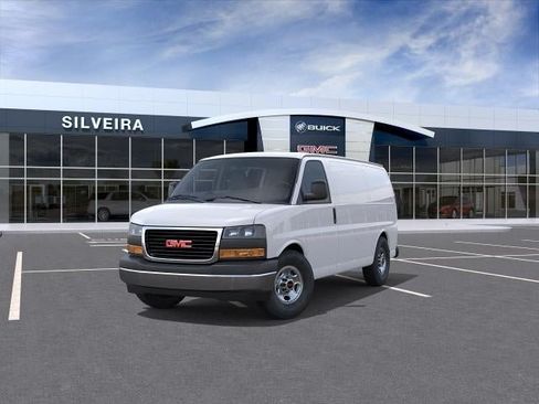New 2026 GMC Savana 2500 w/ Driver Convenience Package RWD image 35