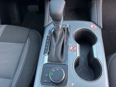 Used 2025 Chevrolet Blazer LT image 30