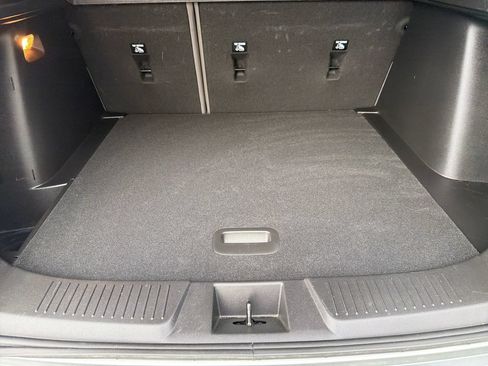 Used 2024 Chevrolet Trax ACTIV w/ Sunroof Package FWD image 35