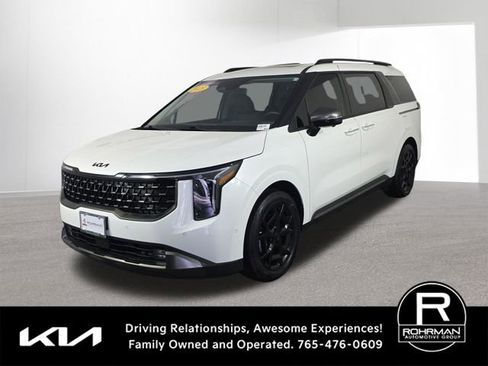Used 2025 Kia Carnival SX Prestige FWD image 11