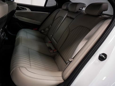 Used 2022 Genesis G70 3.3T w/ Sport Advanced Package image 9