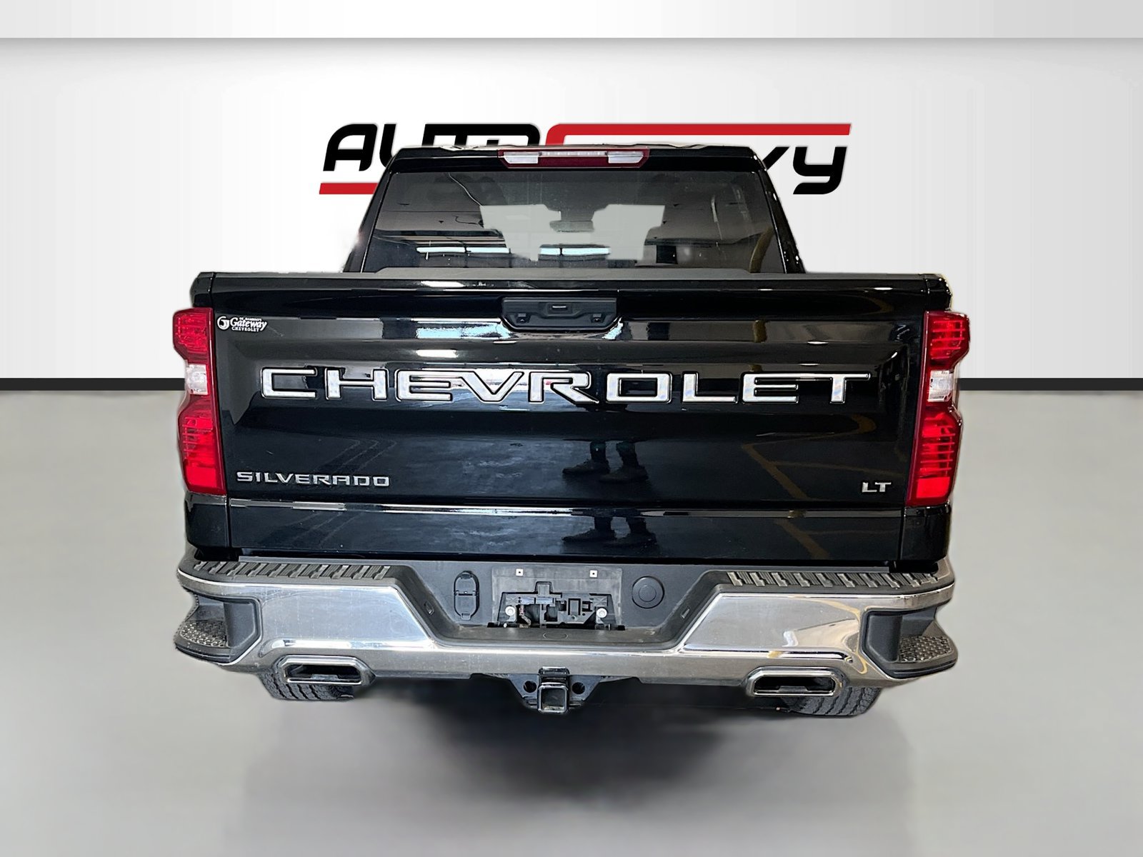 Used 2025 Chevrolet Silverado 1500 LT w/ Z71 Off-Road Package AWD/4WD image 6
