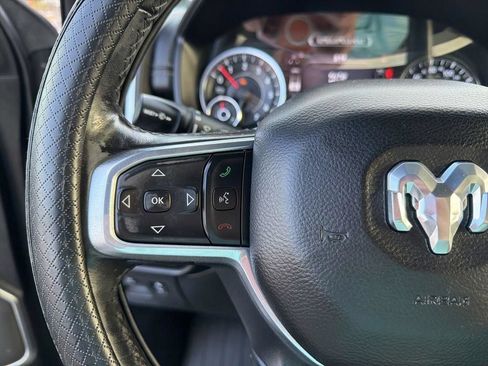 Used 2019 RAM 1500 Laramie AWD/4WD image 56