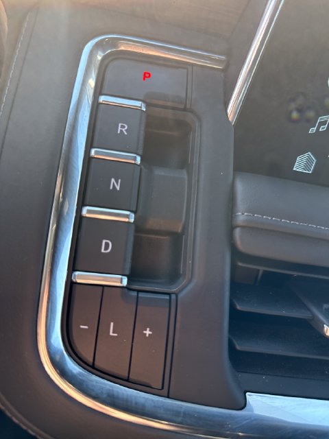 Used 2023 Chevrolet Tahoe LT AWD/4WD image 28