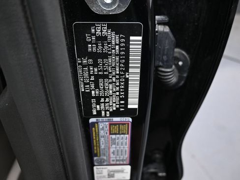 Used 2023 Kia Sorento SX AWD/4WD image 18
