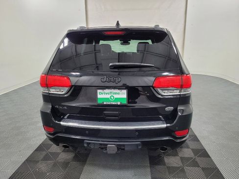 Used 2017 Jeep Grand Cherokee Overland AWD/4WD image 7