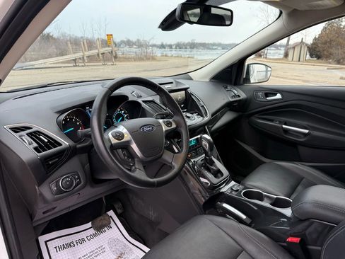 Used 2015 Ford Escape Titanium w/ Equipment Group 301A image 9