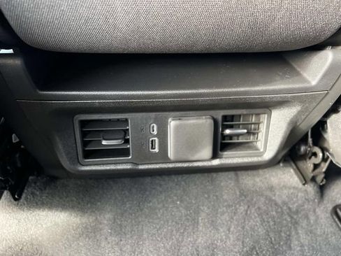 New 2026 GMC Sierra 1500 Elevation image 13