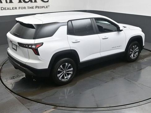 New 2026 Chevrolet Equinox LT w/ Safety and Technology Package image 18