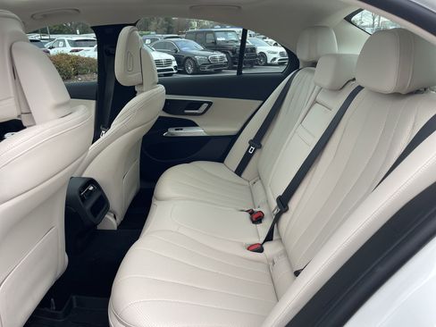 Certified 2025 Mercedes-Benz E 350 E 350 image 32