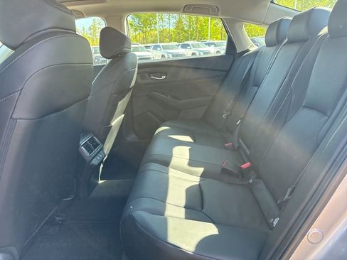 Used 2023 Honda Accord Touring image 12
