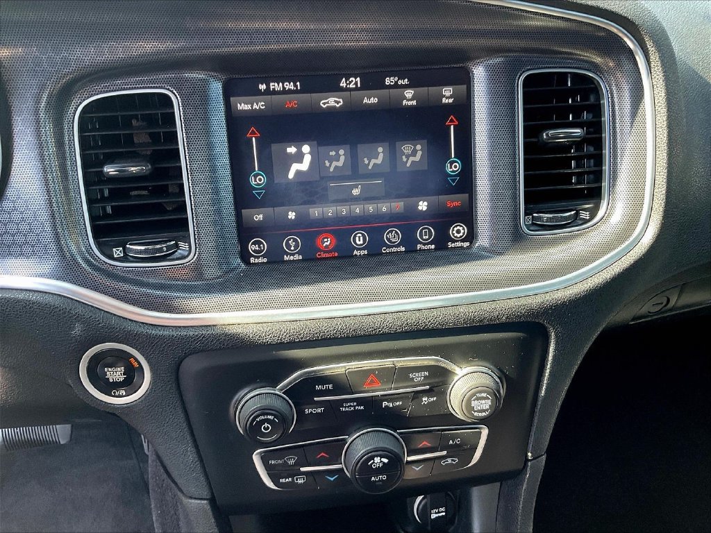 Used 2018 Dodge Charger R/T RWD image 8