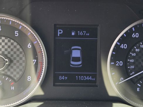 Used 2020 Hyundai Elantra SE FWD image 13