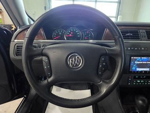Used 2008 Buick LaCrosse CXL image 17