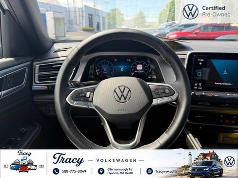 Certified 2024 Volkswagen Atlas Cross Sport SE w/ Panoramic Sunroof Package AWD/4WD image 14