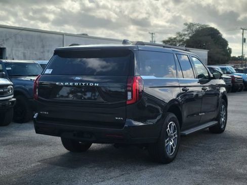 New 2026 Ford Expedition Max Active image 4