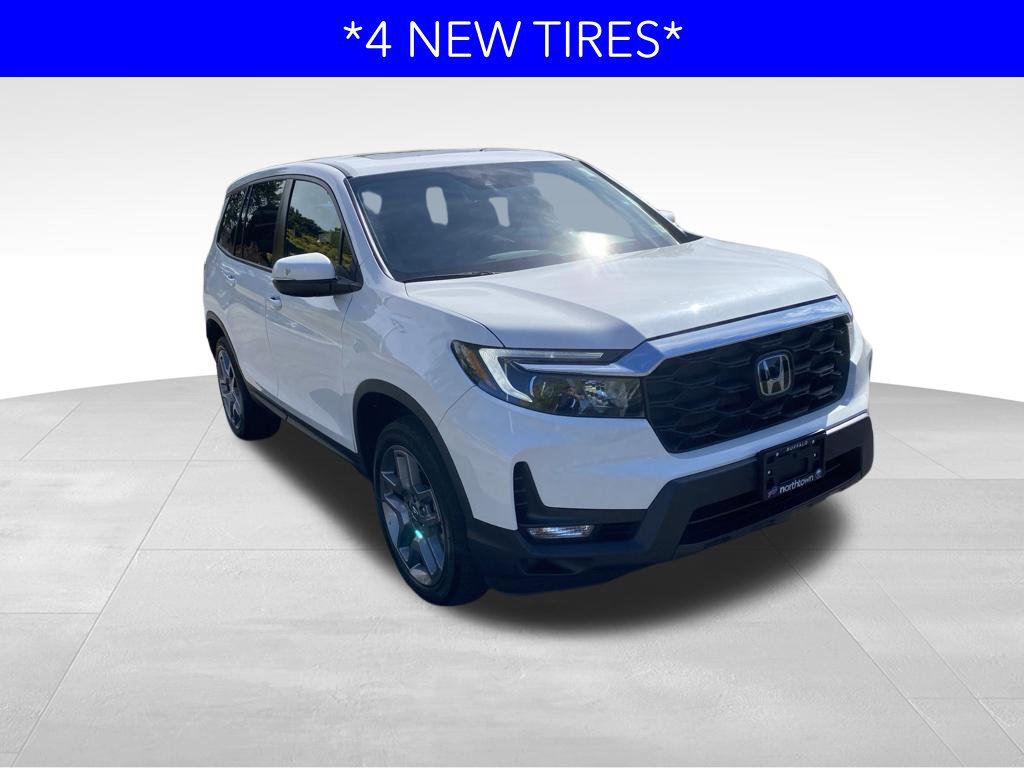 Used 2023 Honda Passport EX-L image 2