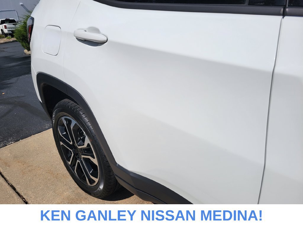 Used 2023 Jeep Compass Limited AWD/4WD image 14