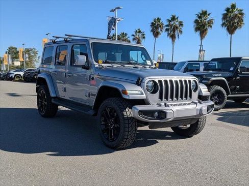 Certified 2020 Jeep Wrangler Unlimited Sahara image 11