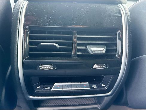 Used 2024 BMW X5 sDrive40i image 27