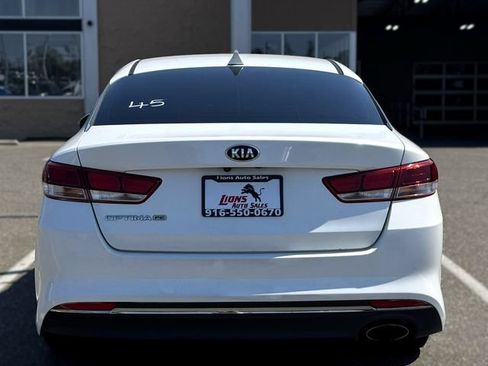 Used 2016 Kia Optima LX FWD image 6