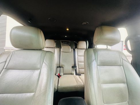 Used 2013 Ford Explorer XLT FWD image 27