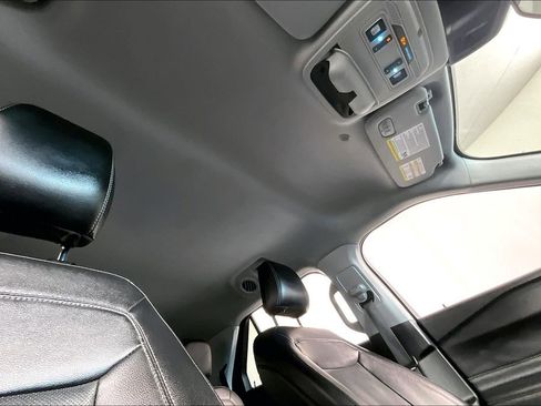 Used 2022 Ford Explorer Limited w/ Equipment Group 301A image 22