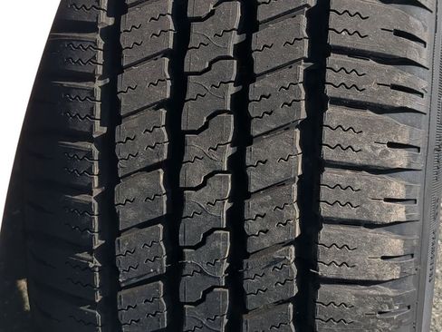 Used 2023 GMC Yukon Denali image 12