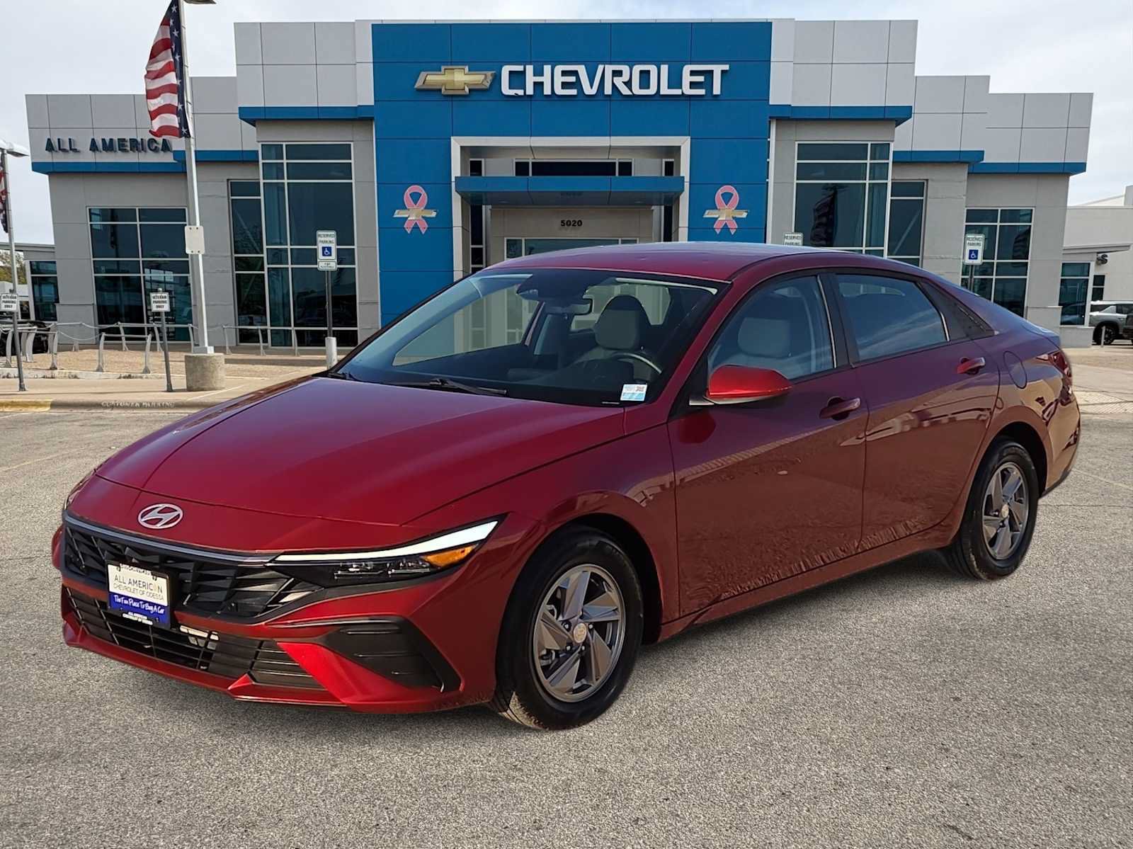 Used 2025 Hyundai Elantra SE FWD image 1