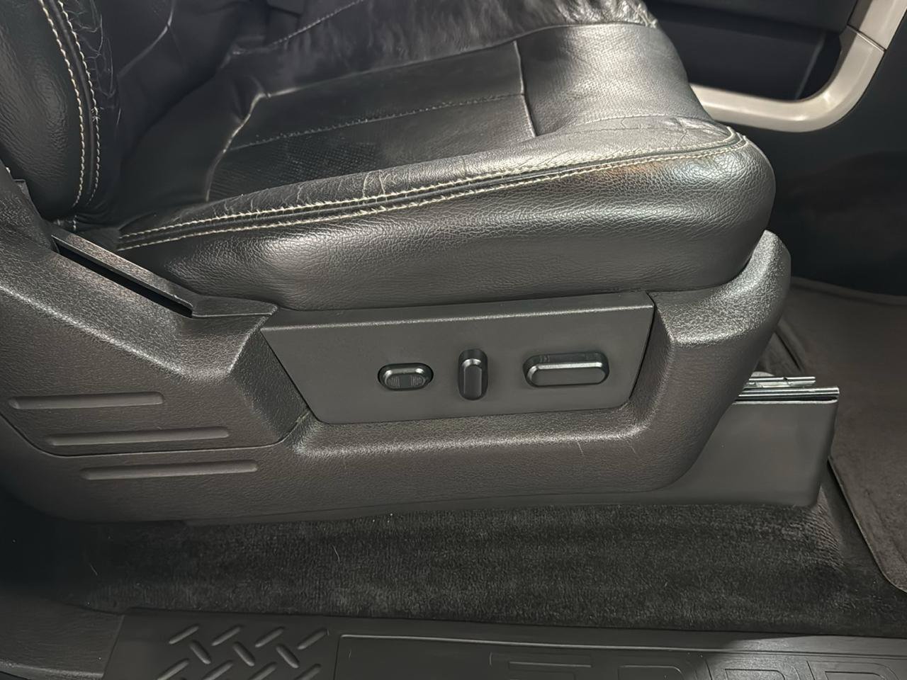 Used 2010 Ford F150 Lariat AWD/4WD image 47