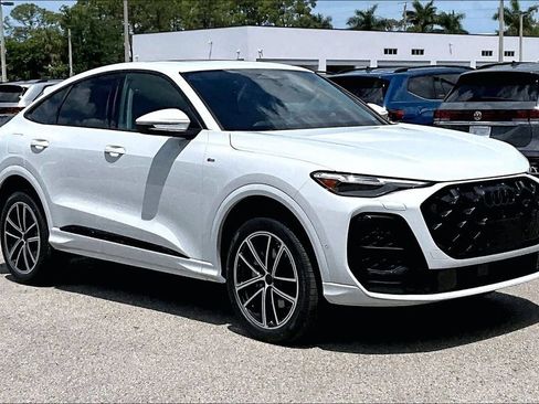 New 2026 Audi Q5 Premium Plus AWD/4WD image 2