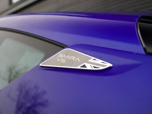 Used 2025 Lotus Emira image 22