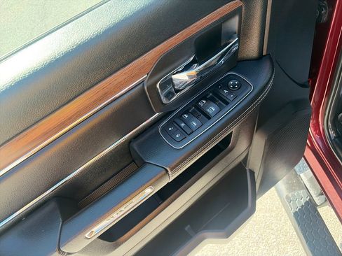 Used 2017 RAM 2500 Laramie w/ Sport Appearance Group AWD/4WD image 12