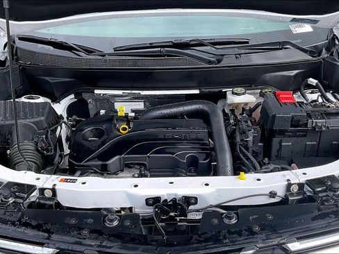 Used 2025 Chevrolet Equinox LT image 29