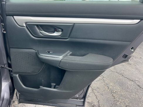 Used 2020 Honda CR-V LX image 14