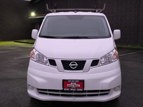 Used 2021 Nissan NV200 SV image 2