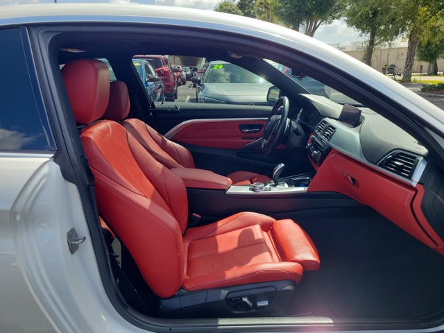 Used 2020 BMW 430i Coupe w/ Convenience Package RWD image 3