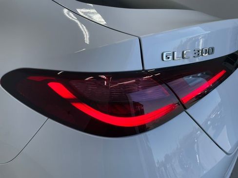 Certified 2024 Mercedes-Benz GLC 300 4MATIC image 34