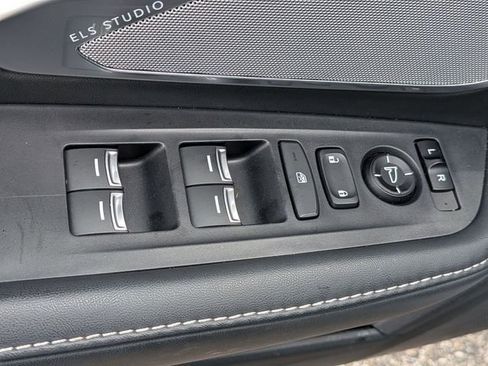 Used 2021 Acura RDX FWD w/ Technology Package image 16