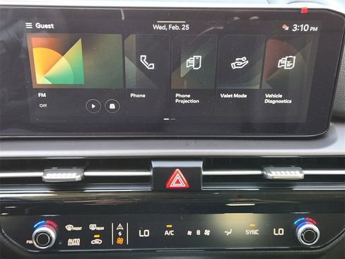 New 2026 Kia Sportage EX image 13