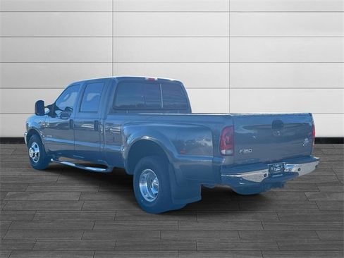 Used 2004 Ford F350 XLT image 5