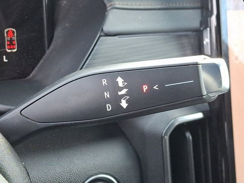 Certified 2024 GMC Acadia AT4 w/ Luxury Package image 15