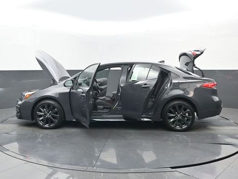 Used 2025 Toyota Corolla SE image 31