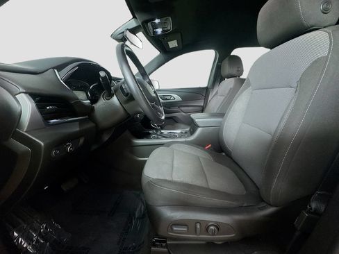 Used 2022 Chevrolet Traverse LT w/ Midnight/Sport Edition AWD/4WD image 24