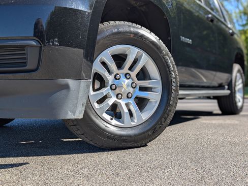 Used 2019 Chevrolet Tahoe LT image 37