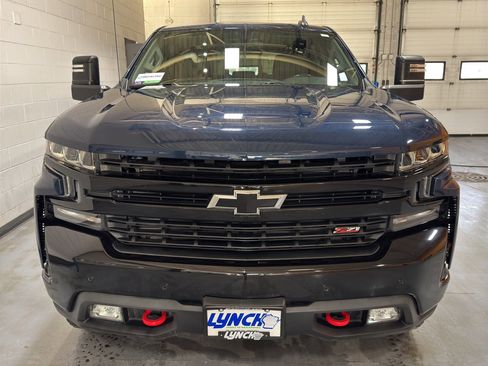 Used 2021 Chevrolet Silverado 1500 LT Trail Boss w/ Convenience Package II image 9